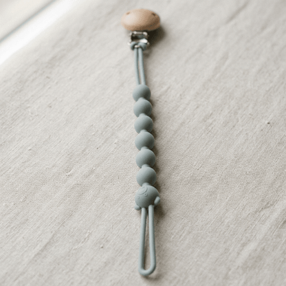 Everyday Pacifier Clip - Tidli